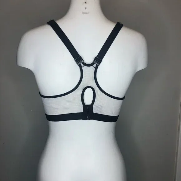 Champion White Sports Bra​ Size 38D - Picture 4 of 9